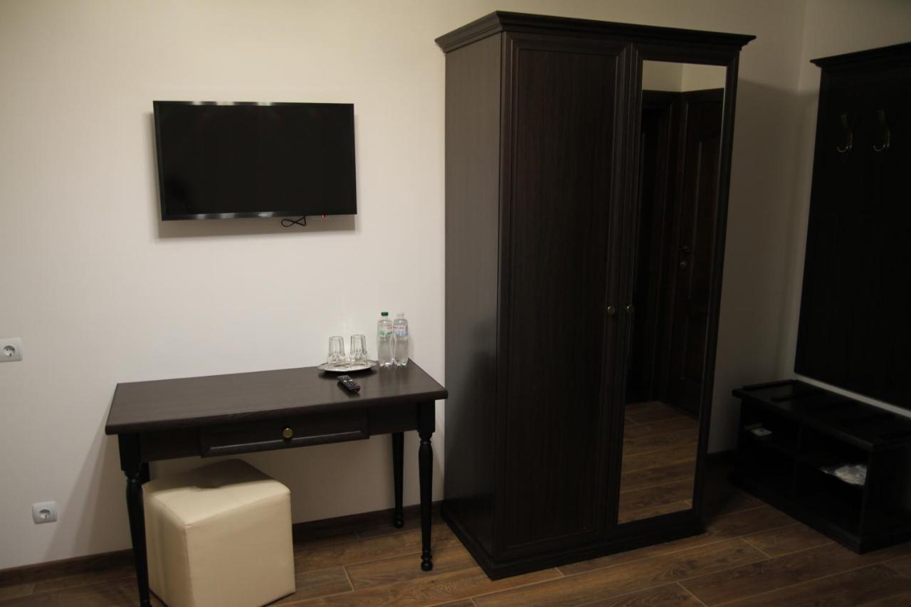 Hotel Купецький Двір Mizhhirya  Zewnętrze zdjęcie