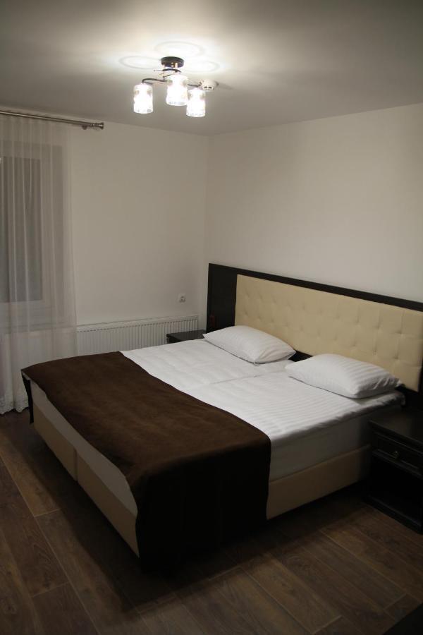 Hotel Купецький Двір Mizhhirya  Zewnętrze zdjęcie