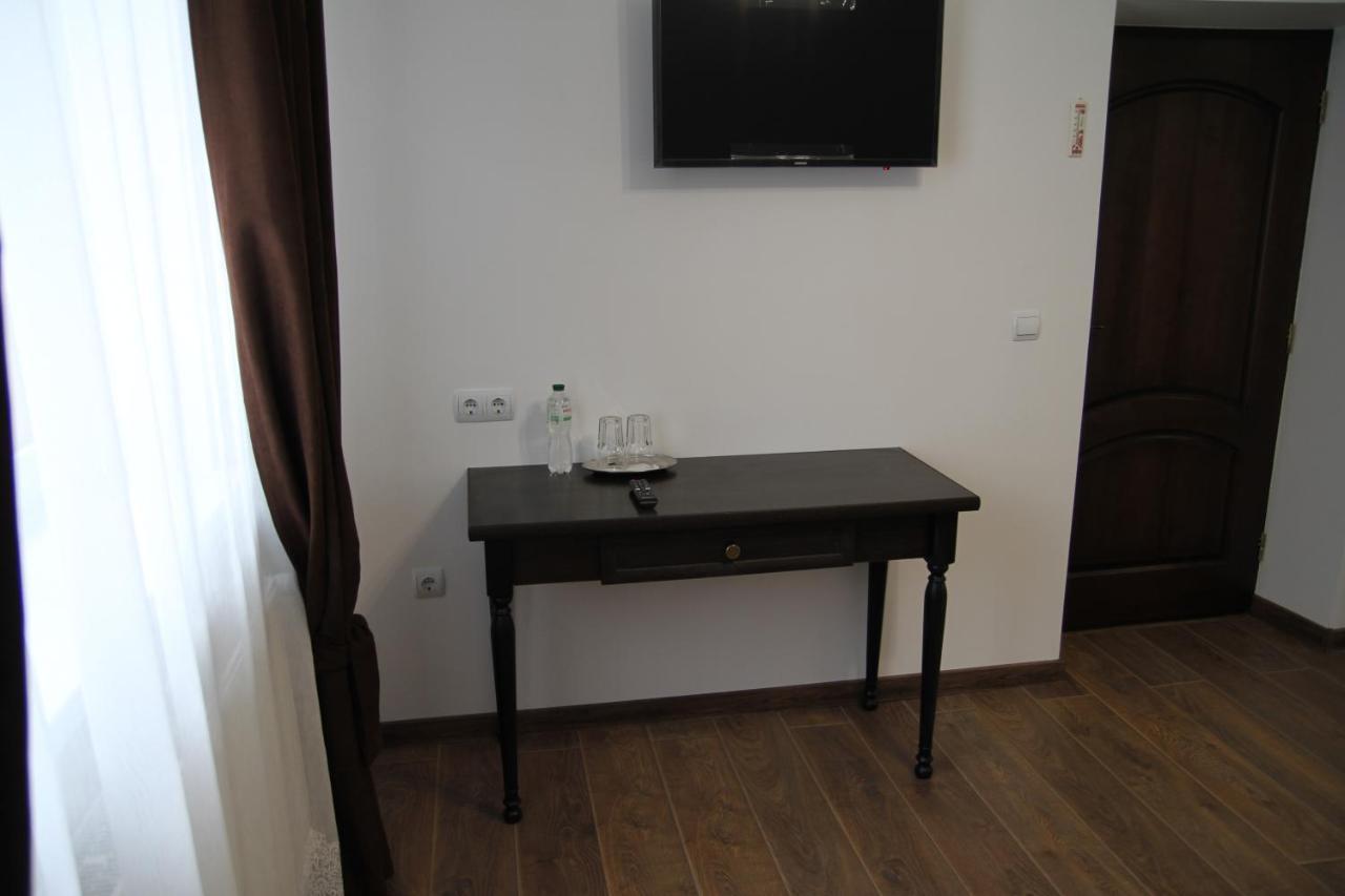 Hotel Купецький Двір Mizhhirya  Zewnętrze zdjęcie