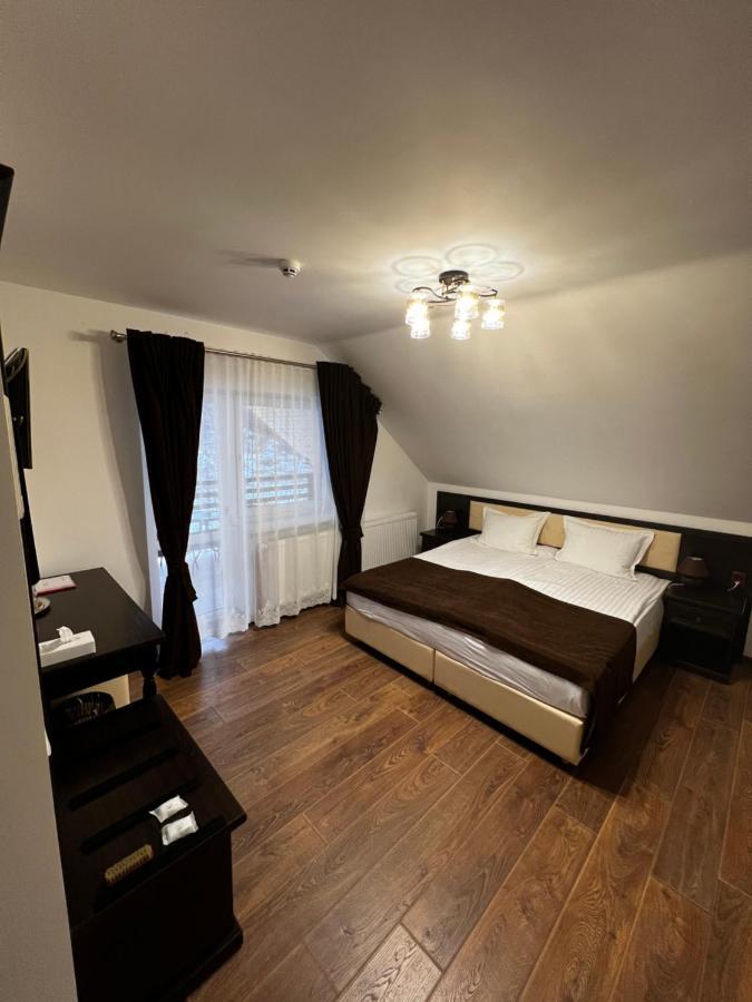 Hotel Купецький Двір Mizhhirya  Zewnętrze zdjęcie